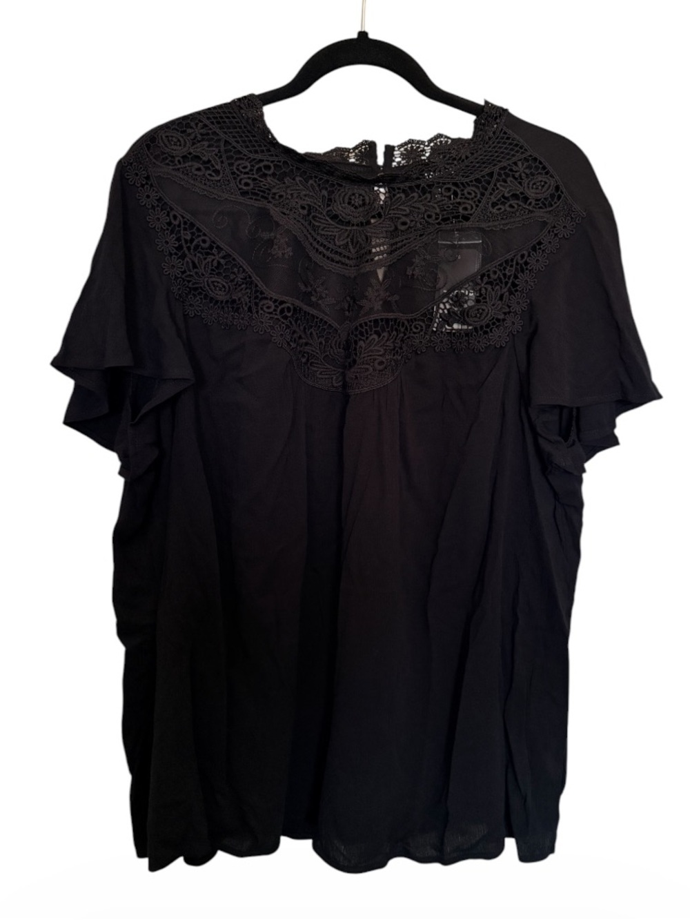 Torrid CRINKLE GAUZE CROCHET YOKE FLUTTER SHORT SLEEVE DEEP BLACK